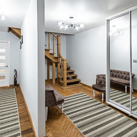 Romari Apartment Вірменська Lviv Buitenkant foto