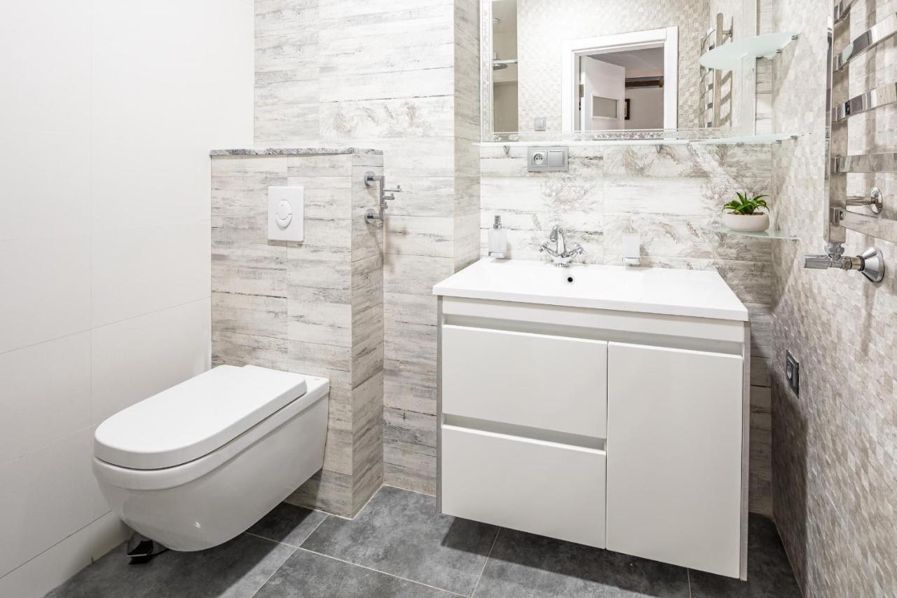 Romari Apartment Вірменська Lviv Buitenkant foto