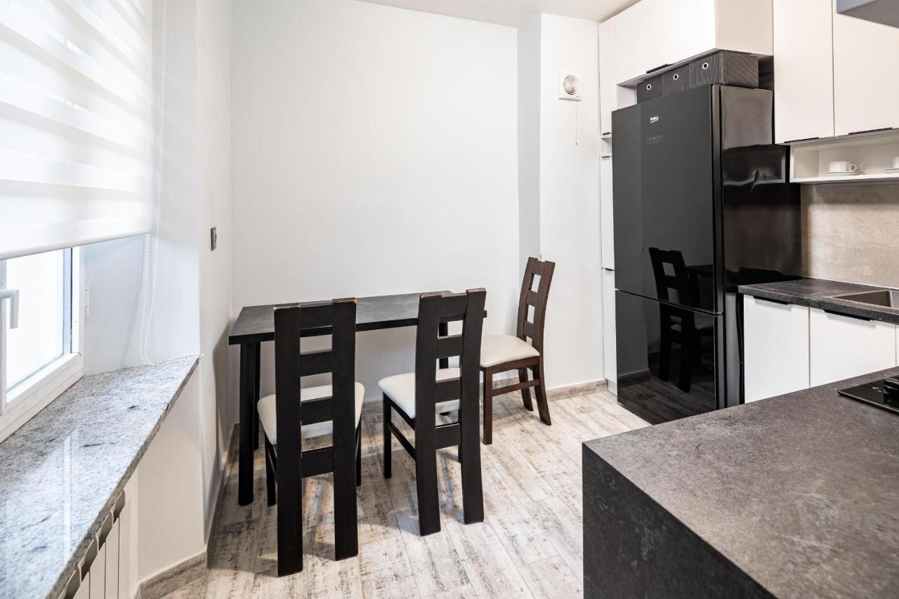 Romari Apartment Вірменська Lviv Buitenkant foto